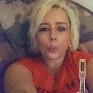 Meet your Posher, Melanie